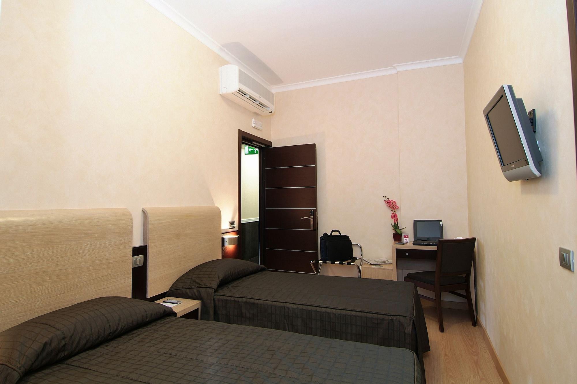 Eh Rome Airport Euro House Hotels Fiumicino Exteriör bild